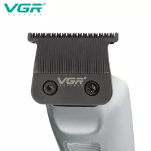 VGR V-931 Professzionális hajvágó digitális kijelzővel, 5500–7000RPM, 240 perc üzemidő, 1600mAh akkumulátor