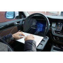 Kormányra tehető laptoptartó vagy tálca holm0123