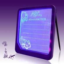 ledes üzenőfal holm0132