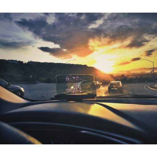 GPS HUD kijelző okostelefonhoz - Vetítsd ki telefonod képernyőjét az átlátszó kijelzőre!