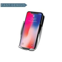 Okos autós robot töltő