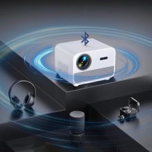 FunFlix A1 Okos Projektor – 1080P, 4K támogatás, Android TV, WiFi 6, Bluetooth 5.2