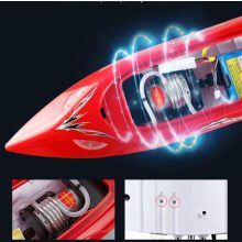 Távirányítós versenyhajó, 200 m hatótávval