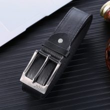 4 darabos elegáns férfi kiegészítő szett díszdobozban - A mindig elegáns megjelenésért!