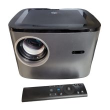 Q7 Androidos Projektor beépített streaming szolgáltatásokkal - Profi moziélmény otthon!